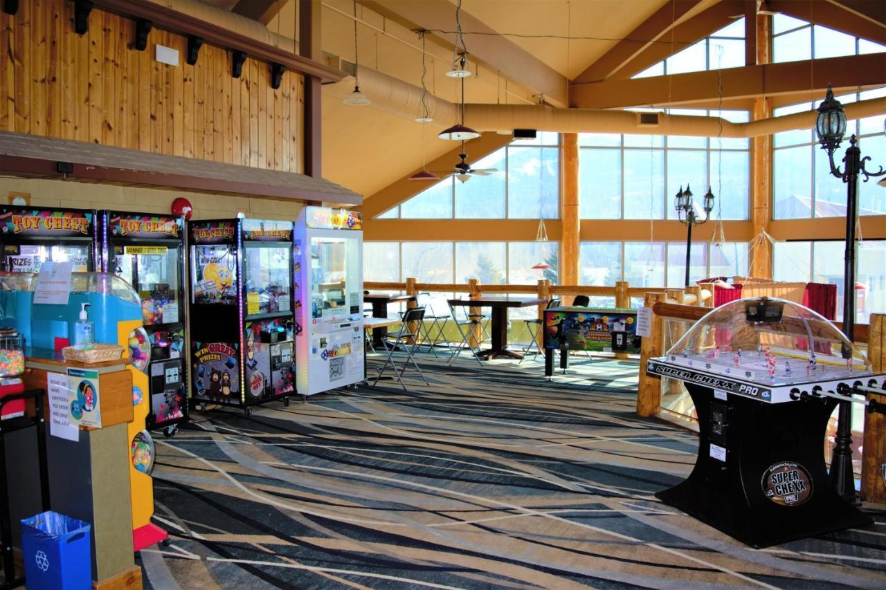 Fernie Stanford Resort Екстер'єр фото