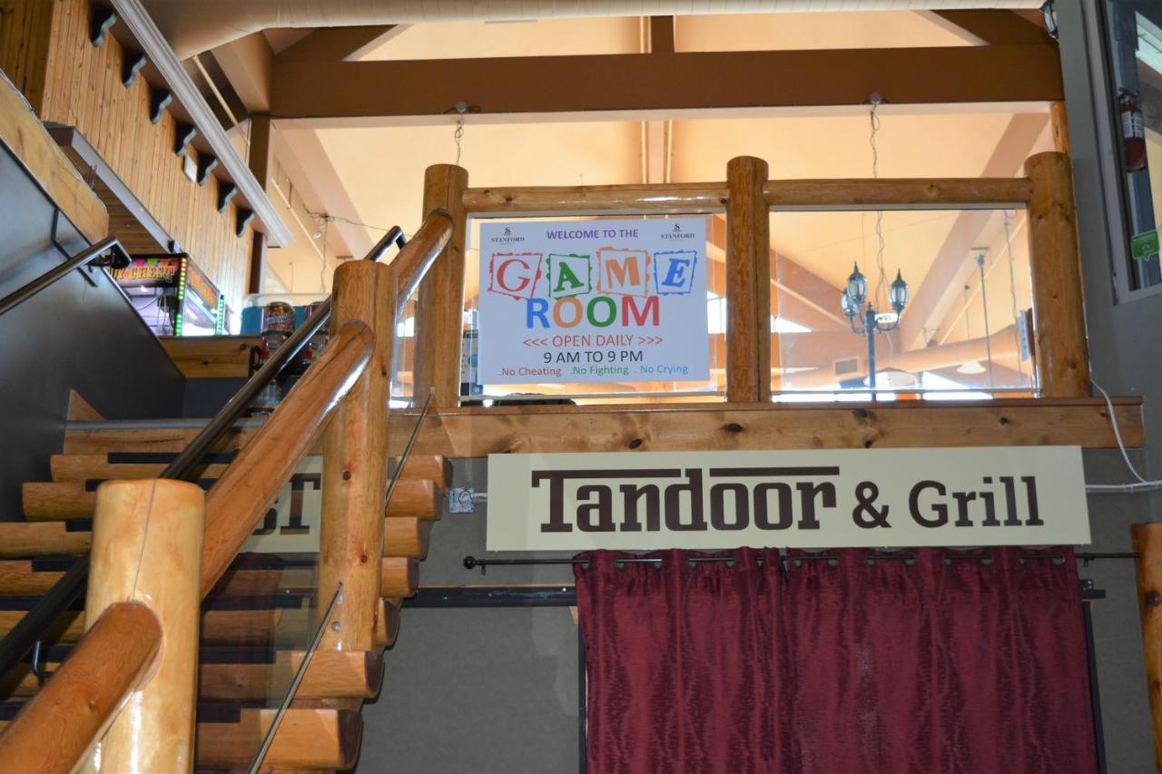 Fernie Stanford Resort Екстер'єр фото