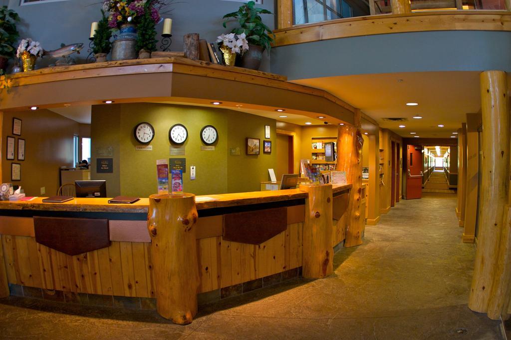Fernie Stanford Resort Екстер'єр фото