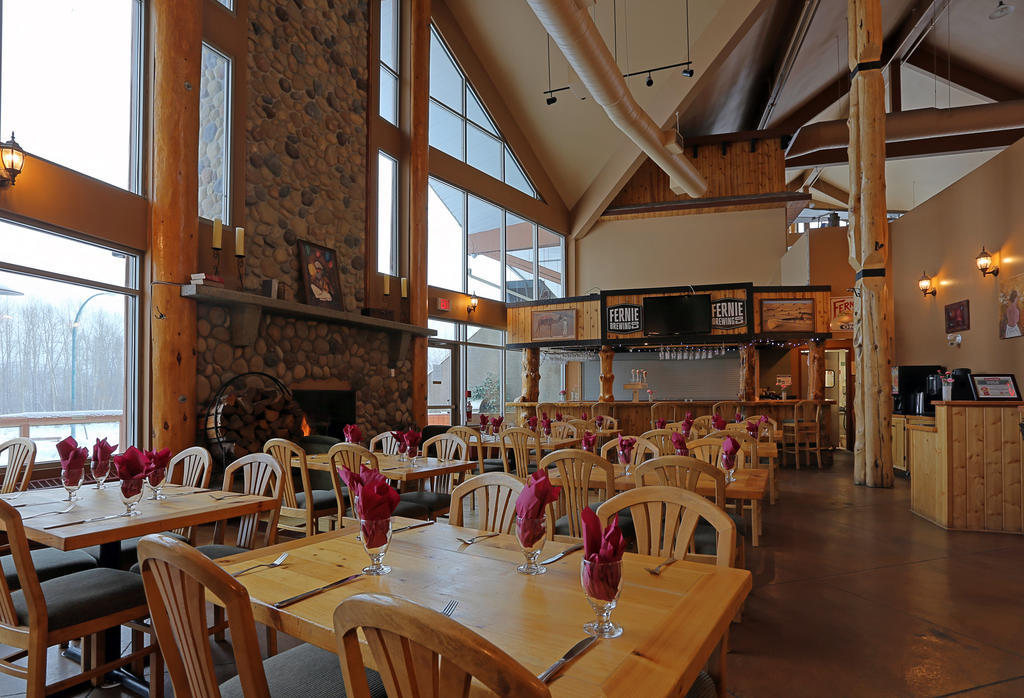 Fernie Stanford Resort Екстер'єр фото
